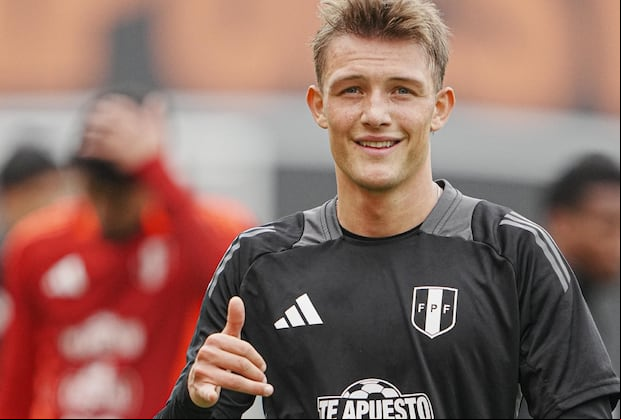 Oliver Sonne fue la novedad en el quinto día de entrenamiento junto a Matías Lazo. (Crédito: FPF).